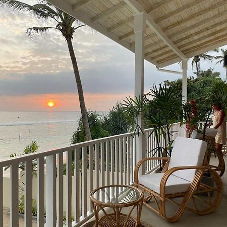 Lihinya Beach Villa Ahangama Extérieur photo
