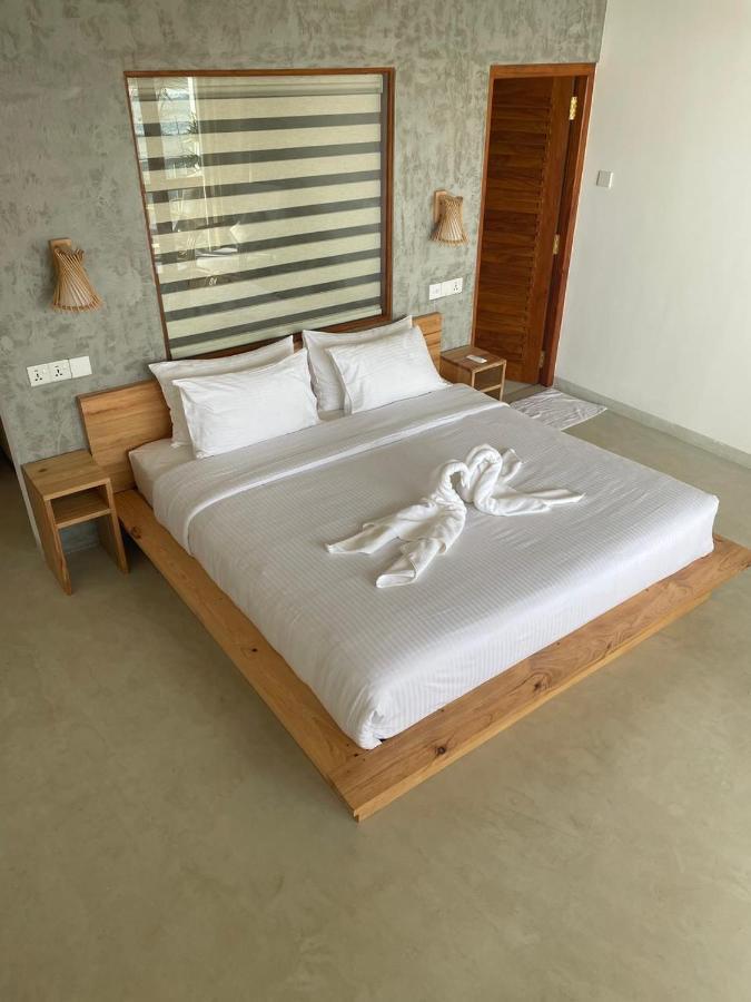 Lihinya Beach Villa Ahangama Extérieur photo