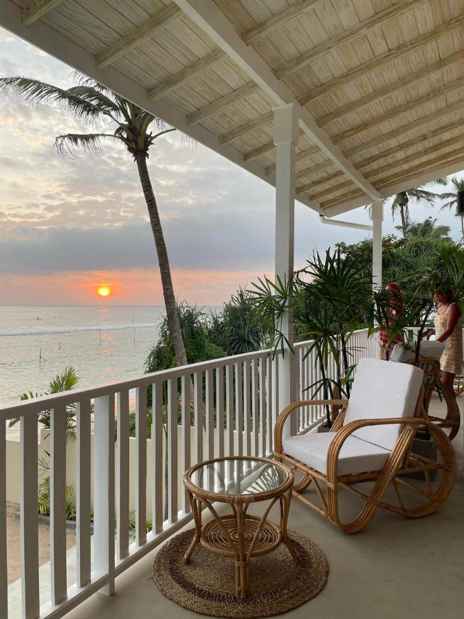 Lihinya Beach Villa Ahangama Extérieur photo