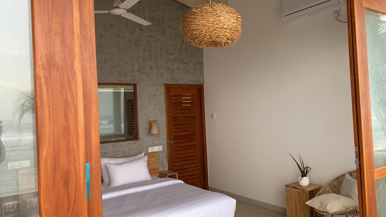 Lihinya Beach Villa Ahangama Extérieur photo