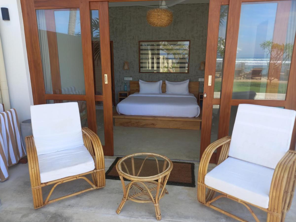Lihinya Beach Villa Ahangama Extérieur photo